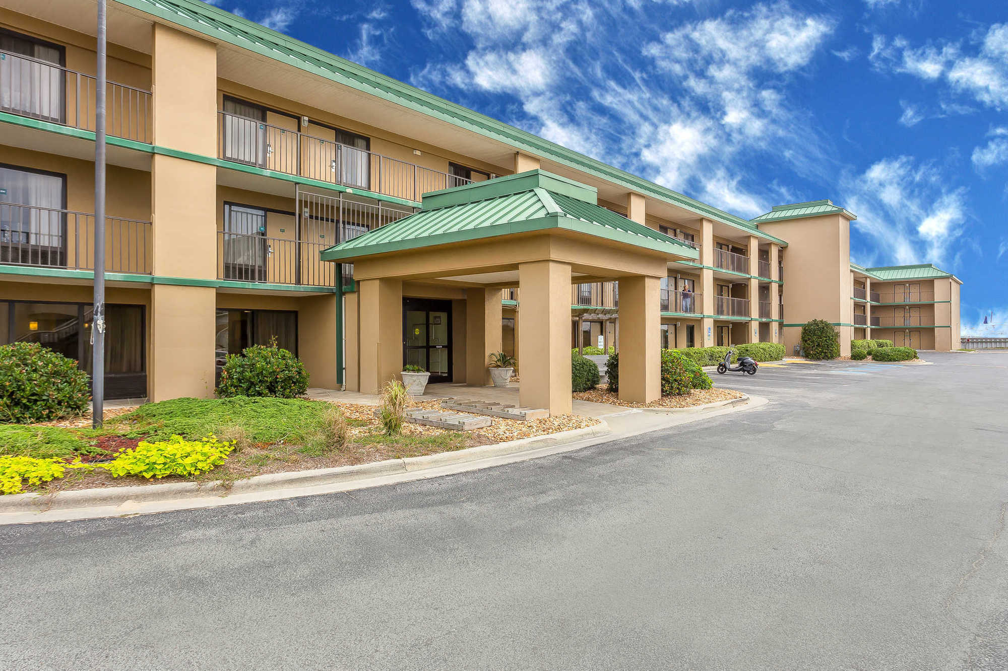 Quality Inn Carolina Oceanfront Kill Devil Hills Exterior photo